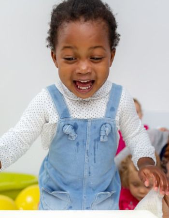 Comment-le-langage-vient-aux-enfants-babilou