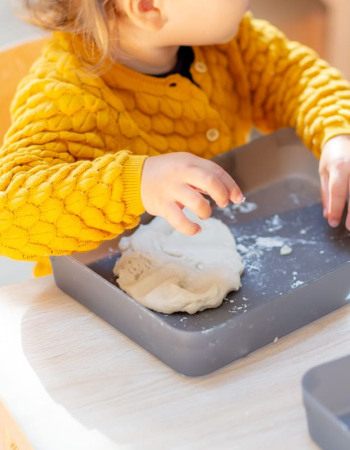 Activité pédagogique - pâte à modeler parfumée à la vanille-Babilou