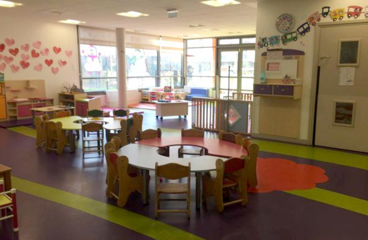 Salle de repas de la crèche Framboisine Antony