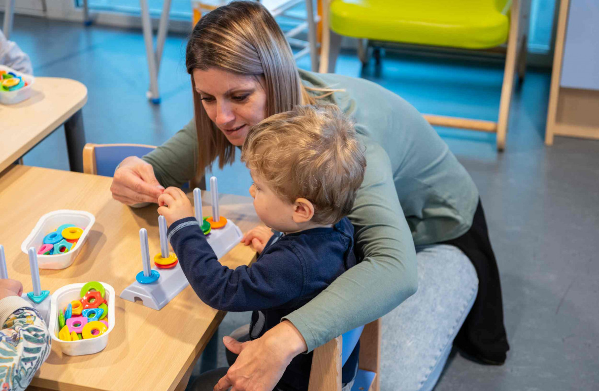 Babilou Castres Alphonse Laveran interaction enfant et professionnelle