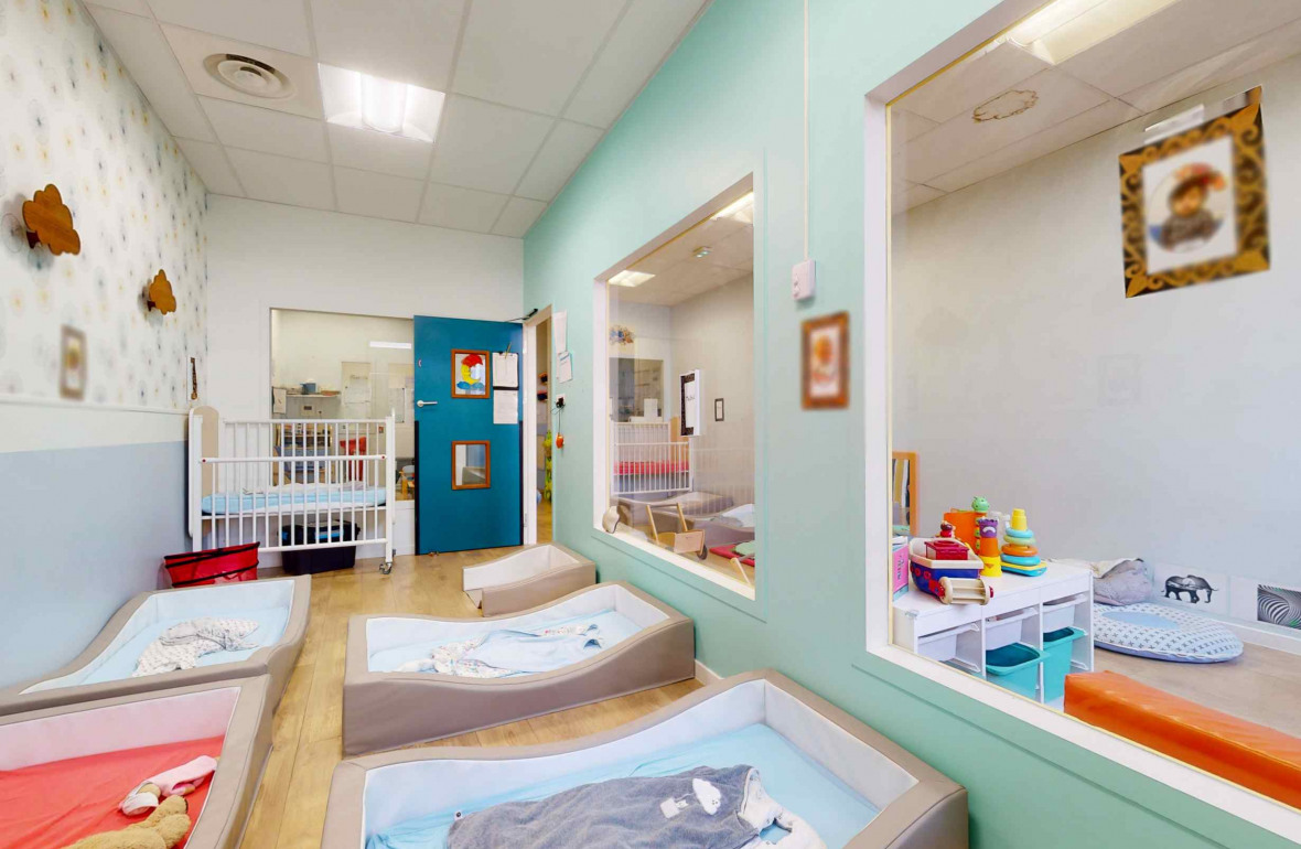 469 - Babilou Suresnes Gallieni salle de repos