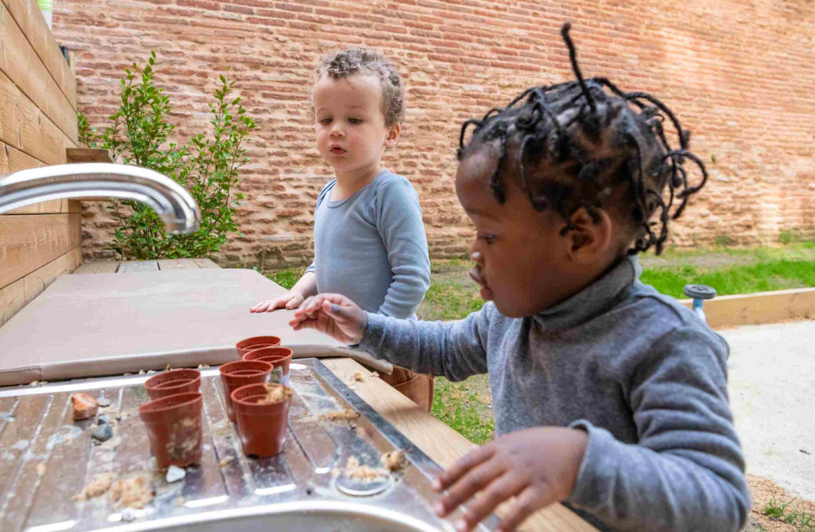 257 - Babilou Toulouse Hauts Murats - enfants en extérieur