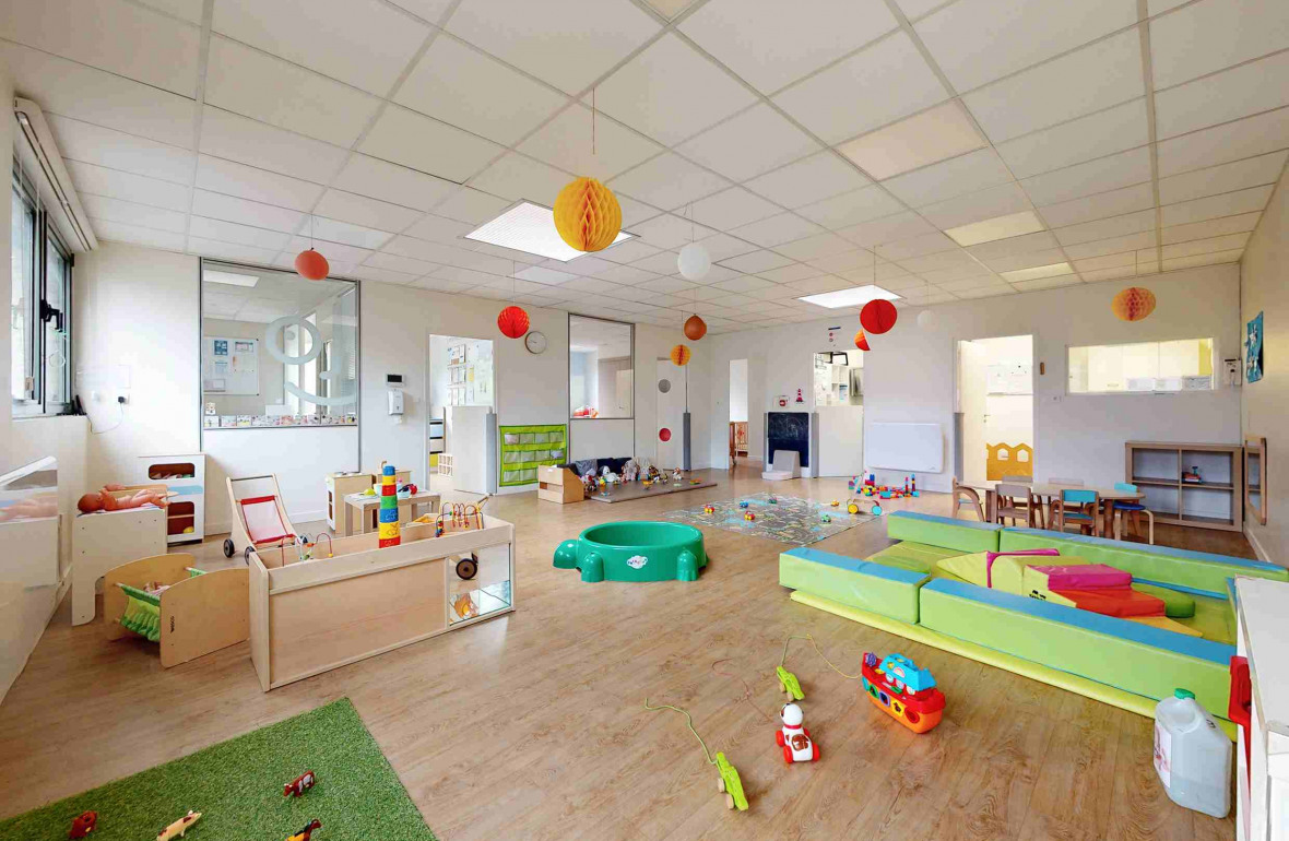 611 - Babilou Villeneuve d'Ascq Parmentier - espace en crèche avec le pôle motricité