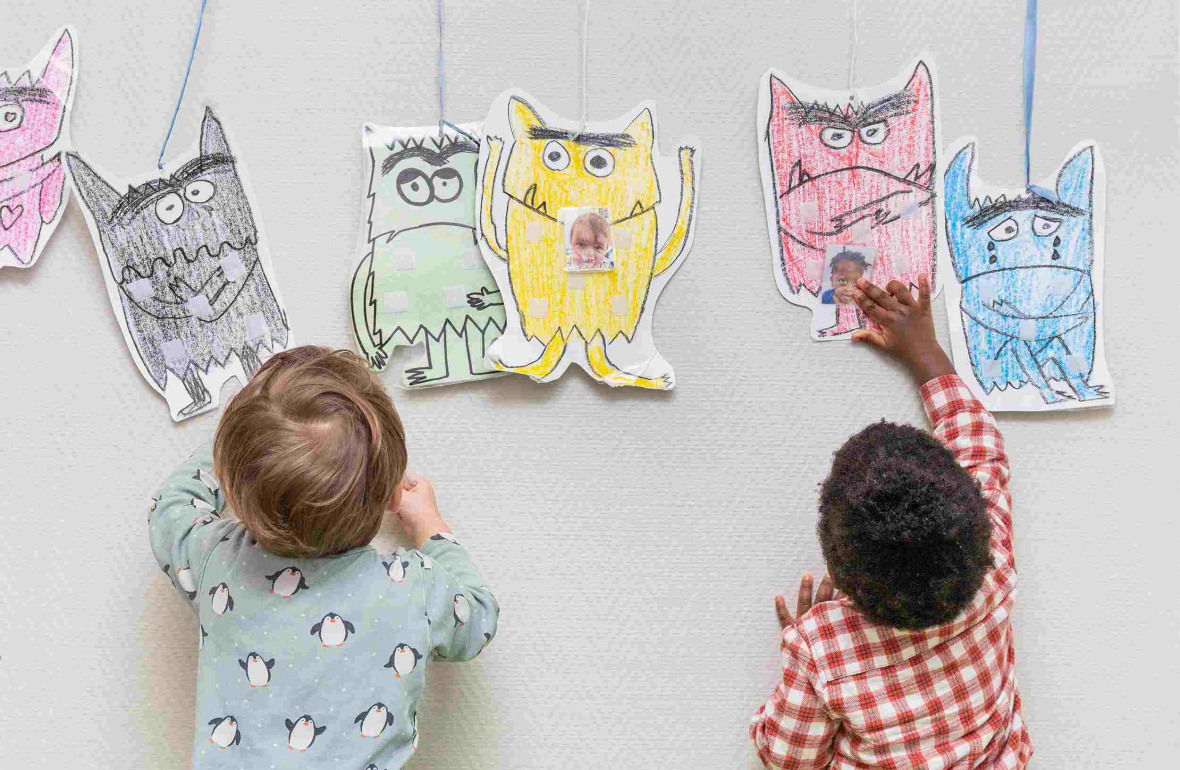 Deux enfants en crèche Babilou