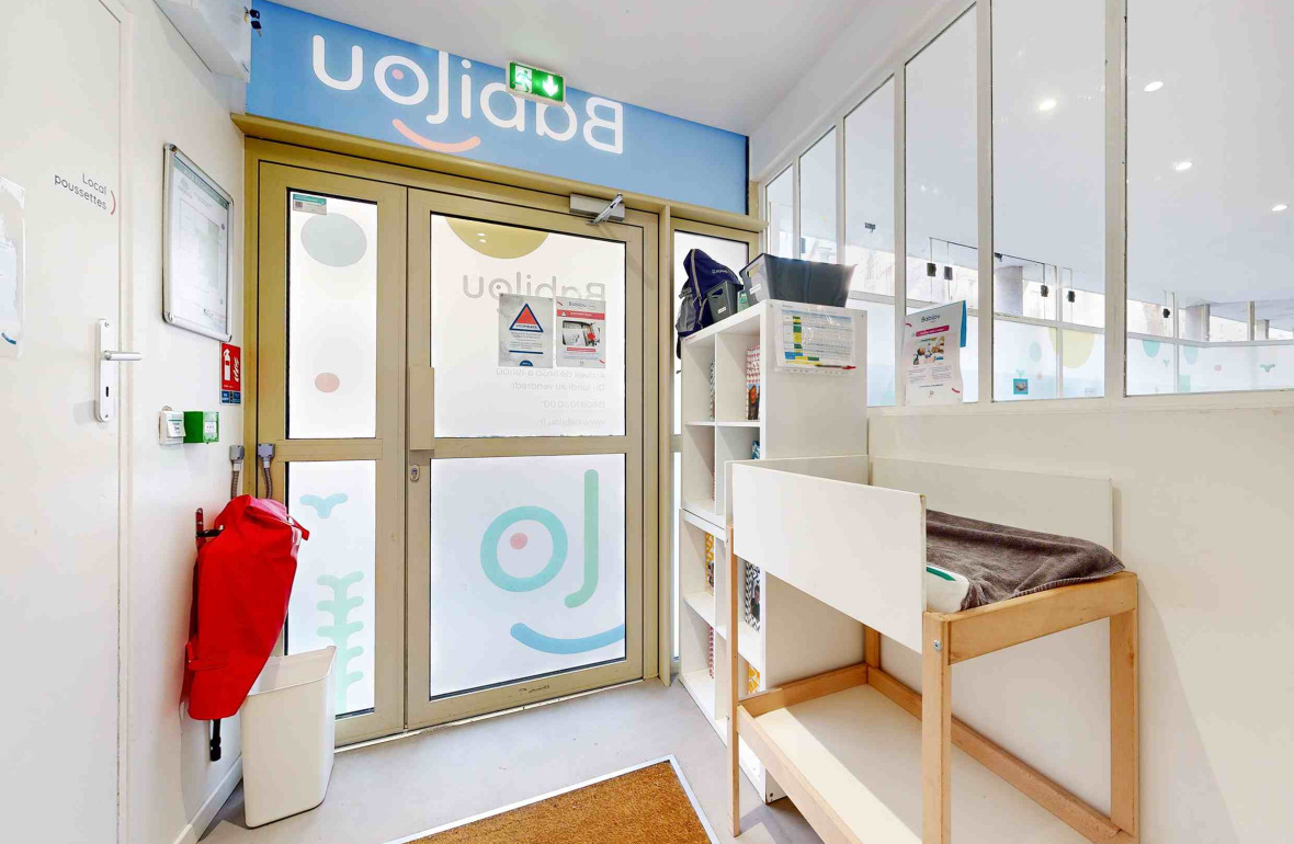 Entrée de la crèche Babilou