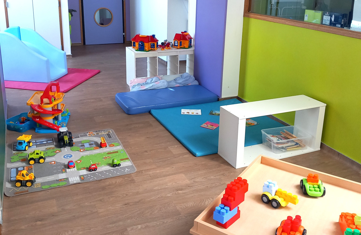 Salle d'éveil au sein de la crèche Babilou Eveux Eglise