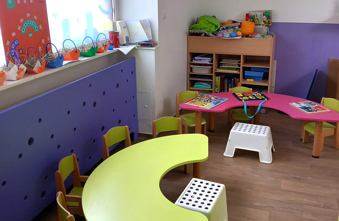 Table au sein de la crèche Babilou Eveux Eglise