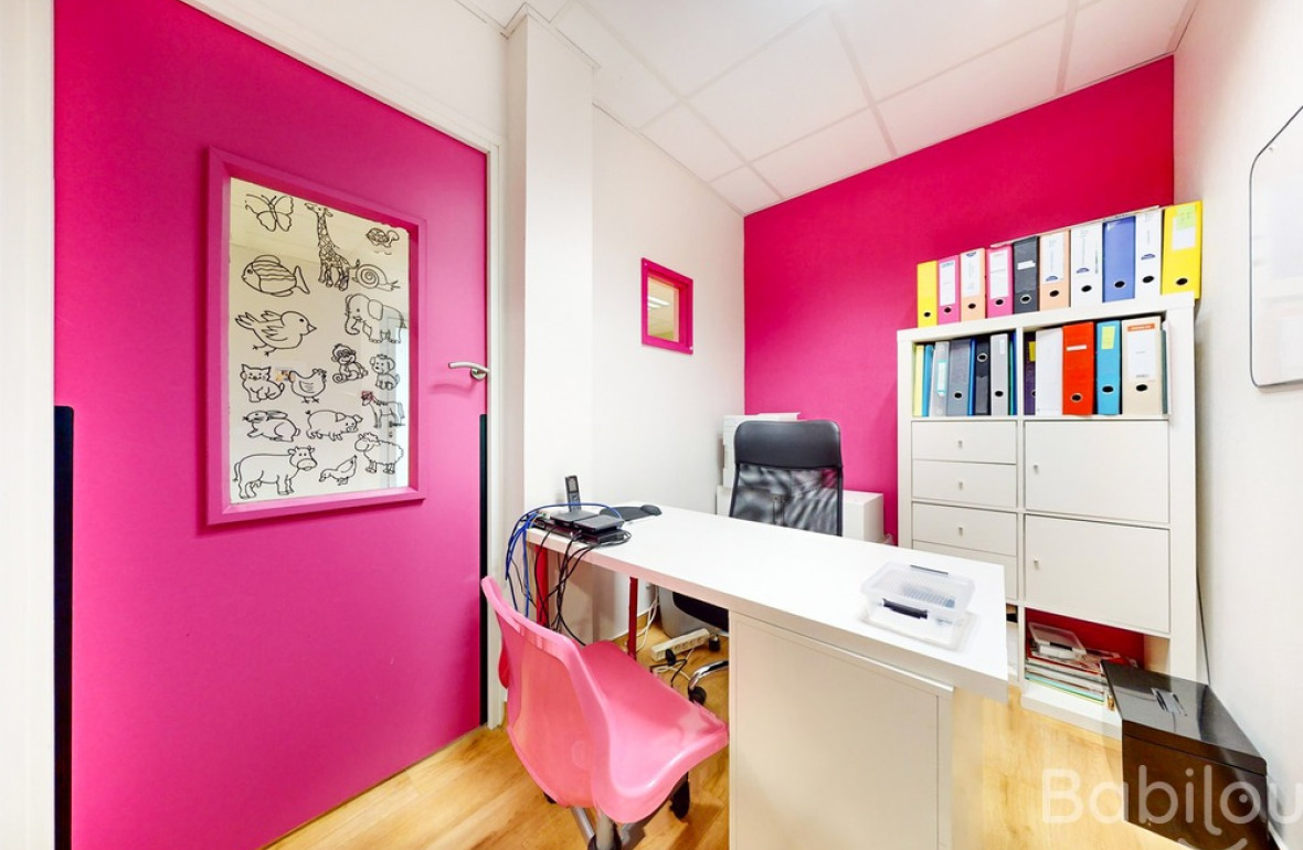 Bureau de la directrice de crèche 