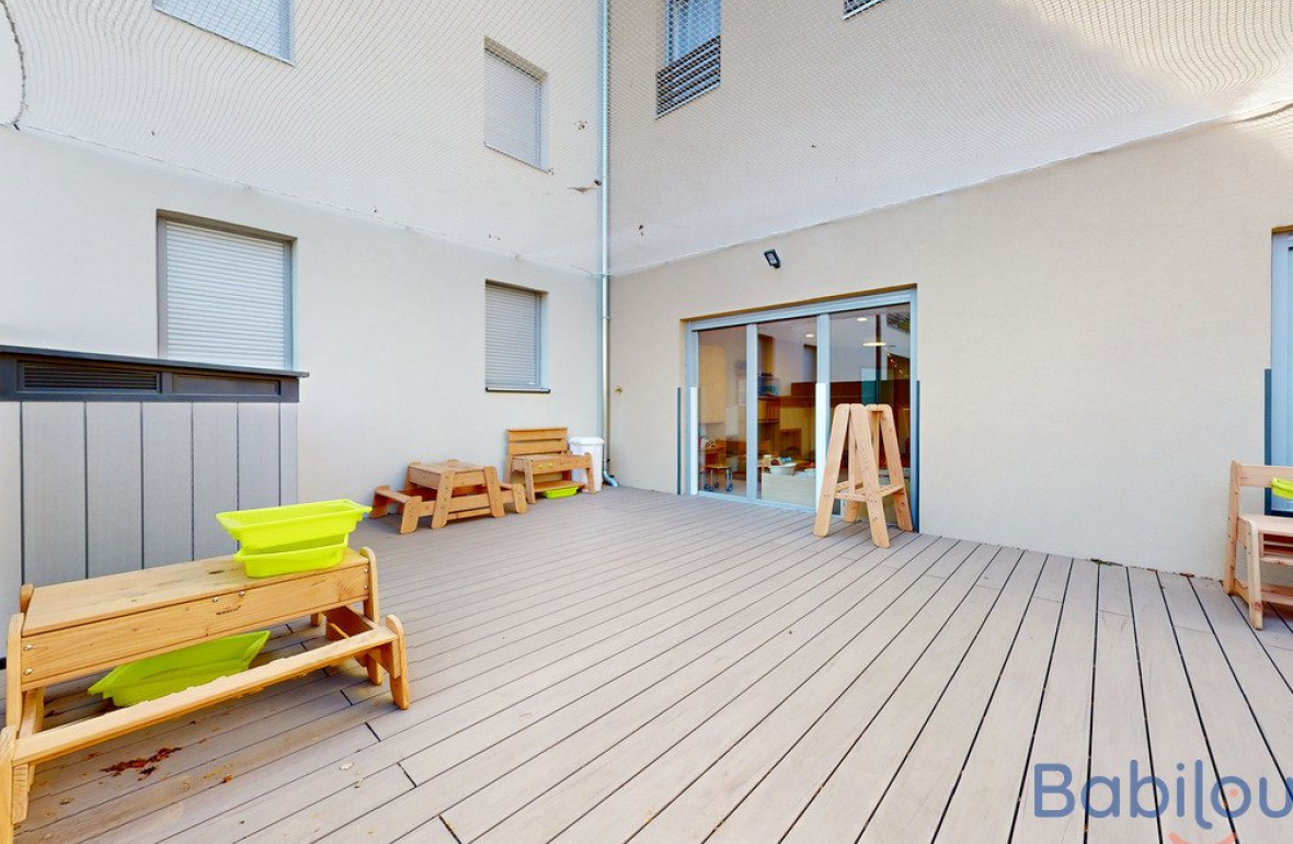 Espace extérieur en crèche Babilou 