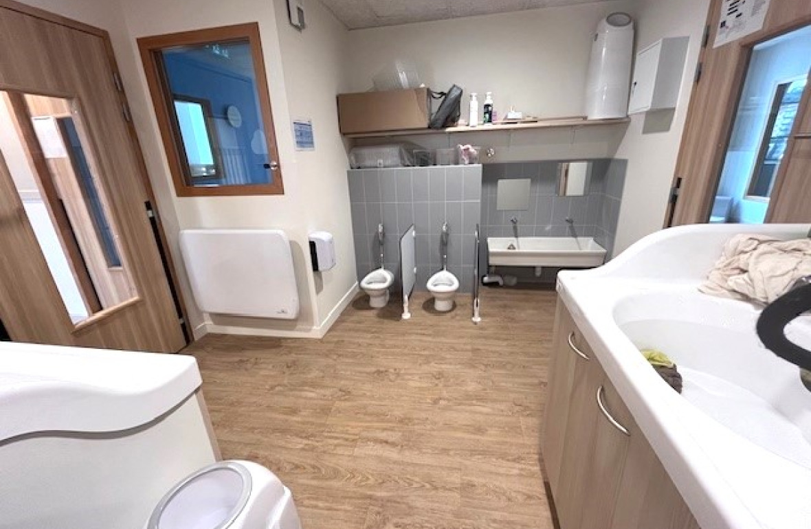 Sanitaires au sein de la Crèche Babilou Tassin Gaulle 2