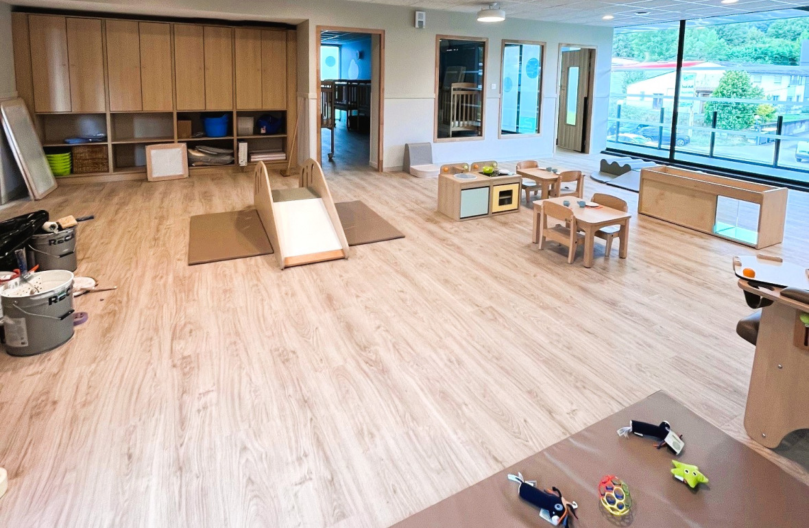 Salle d'éveil au sein de la Crèche Babilou Saint-Genis Laval Brignais