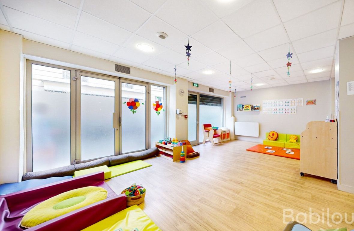Salle de repos en crèche Babilou