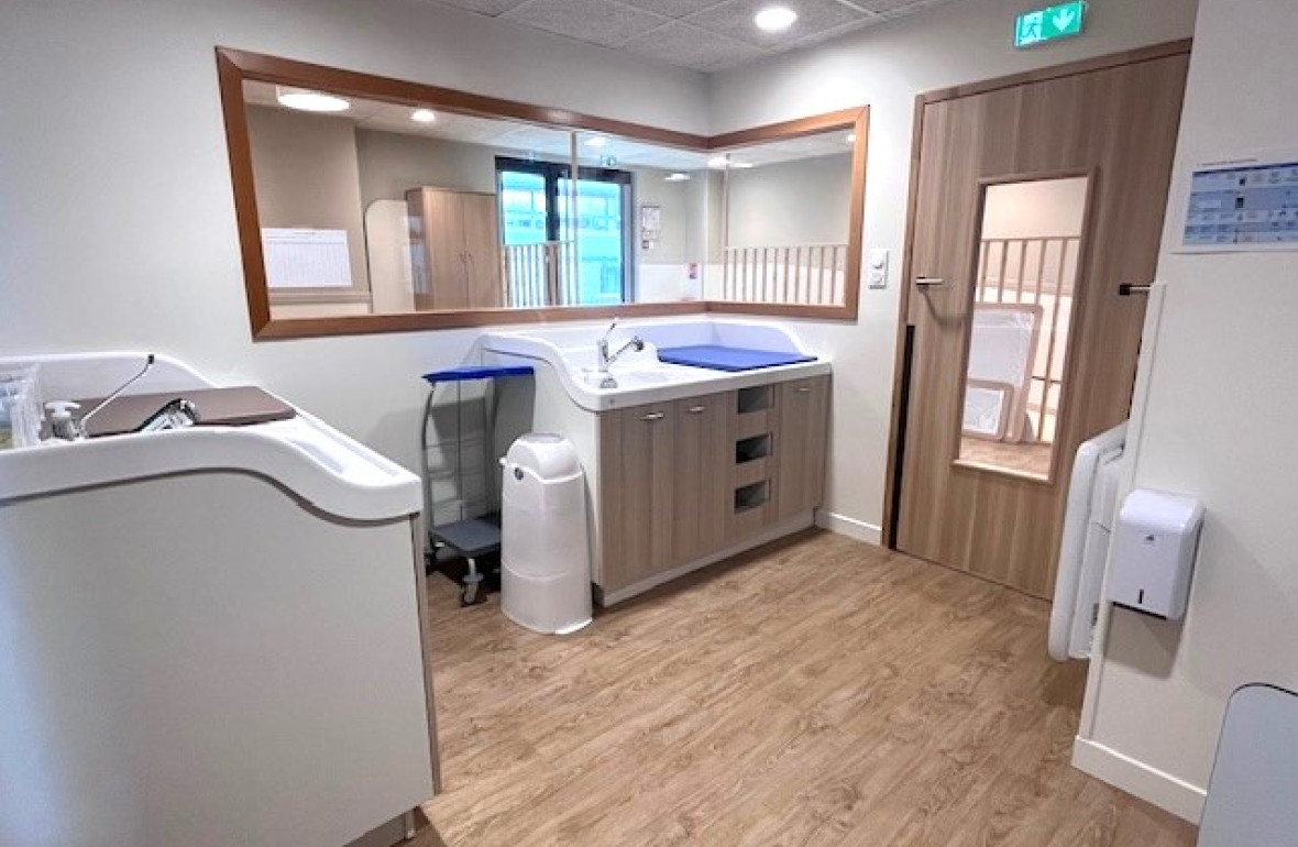 Salle de change au sein de la Crèche Babilou Tassin Gaulle 2