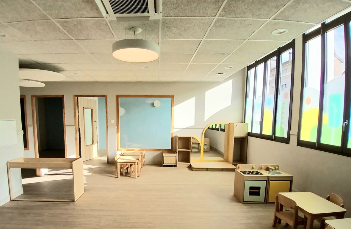 Pièce centrale au sein de la crèche Babilou Annecy Leroux
