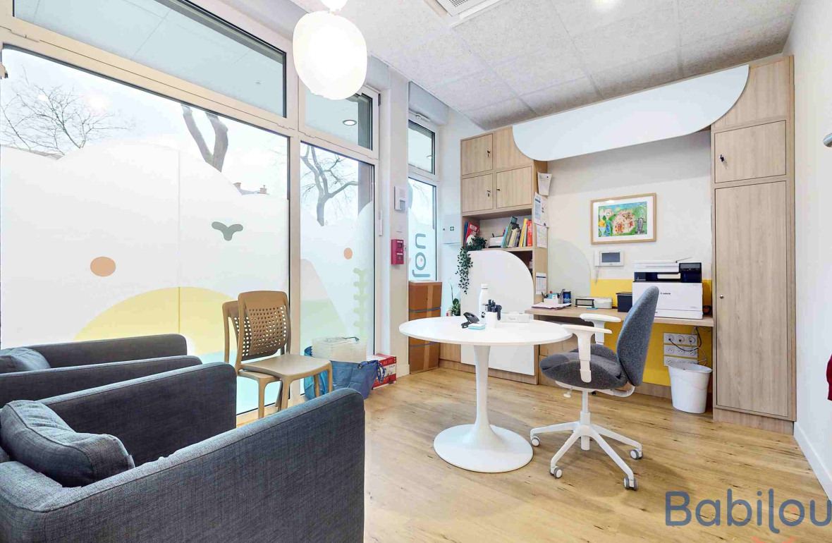 Bureau de la directrice de crèche 