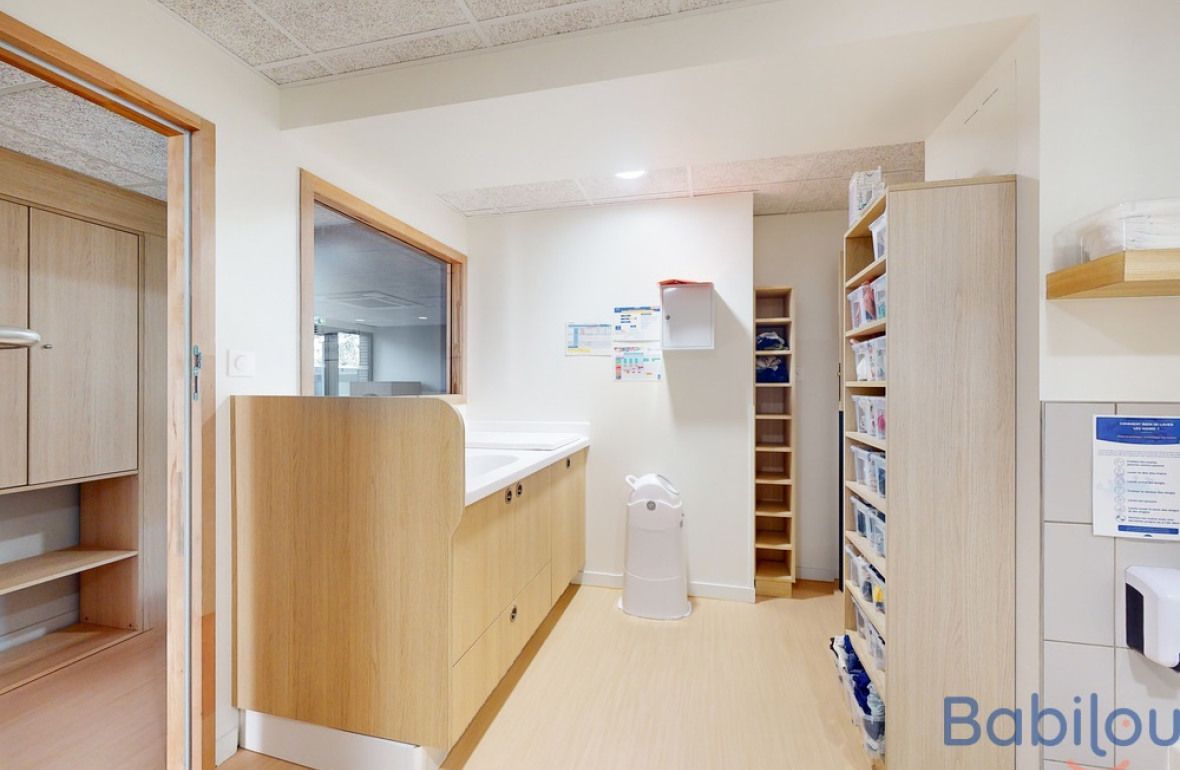 Espace de change en crèche