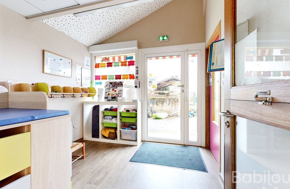 L'entrée de la crèche 