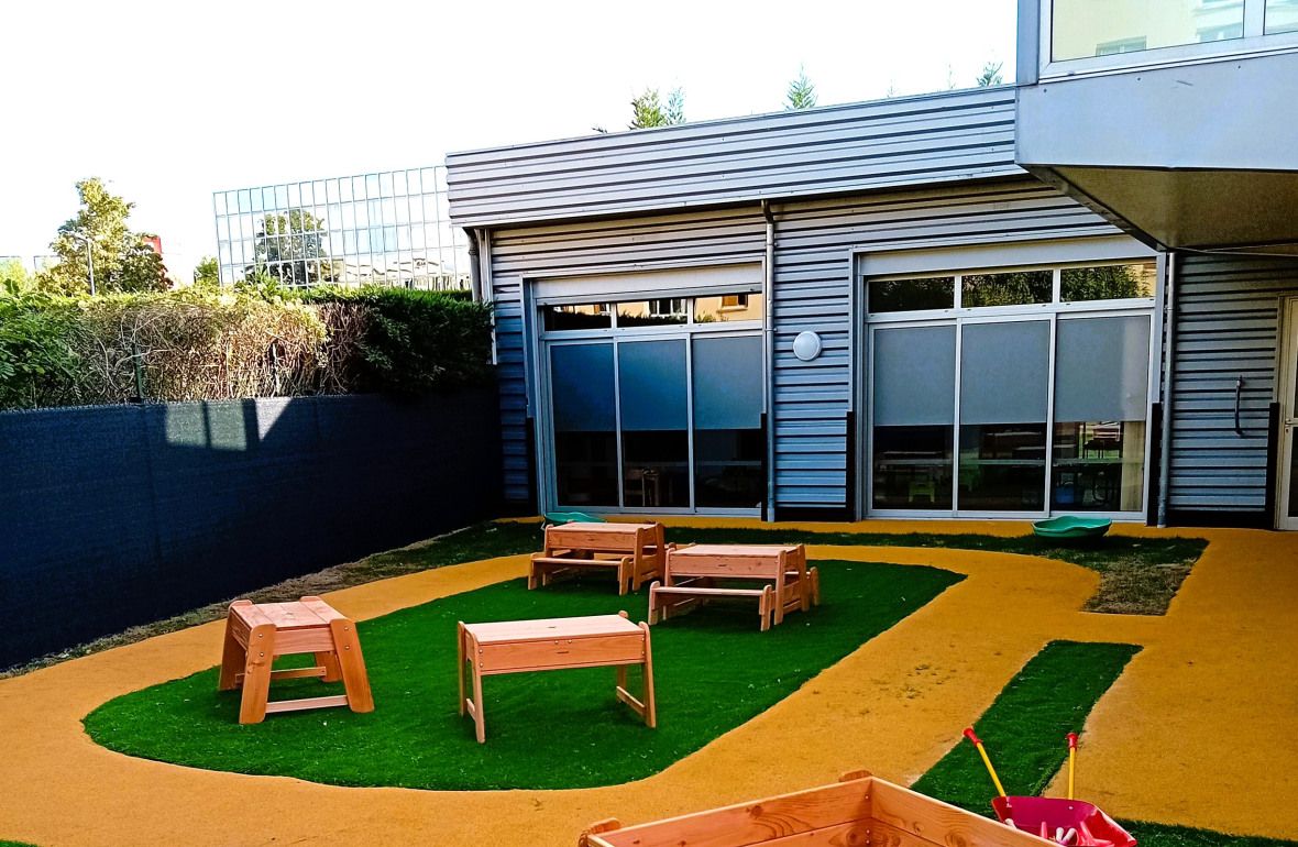 Extérieur de la Crèche Babilou Le Pecq Sartrouville