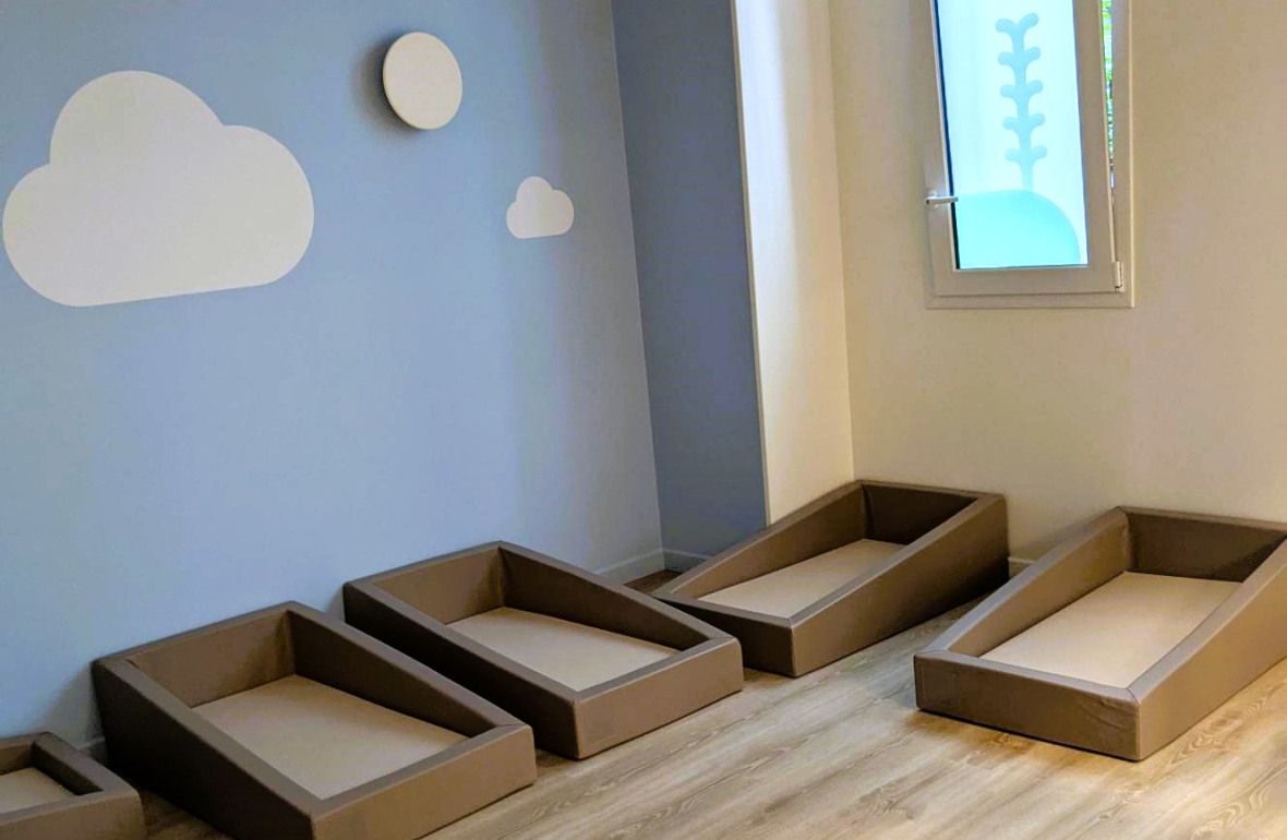 Dortoir au sein de la Crèche Babilou Cergy La Constellation