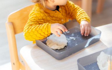 Activité pédagogique - pâte à modeler parfumée à la vanille-Babilou