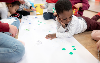 oeuvre-collaborative-enfants-babilou