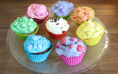 Cupcakes colorés - Babilou