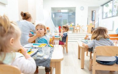 Cuisine-fait-maison-produits-locaux-Ansamble-menus-creche-Babilou-1