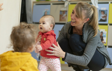 Entrée en crèche pour une petite fille