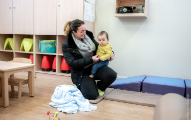 Parent et enfant - entrée en crèche