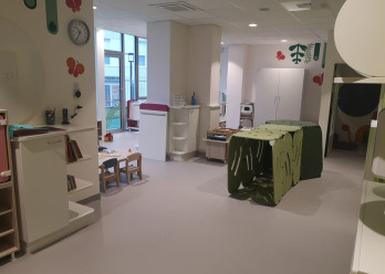 Crèche NA ! Île-de-Nantes, Salle des Moyens-Grands