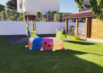 Extérieur de la crèche Les P'tits Loulous Toulouse