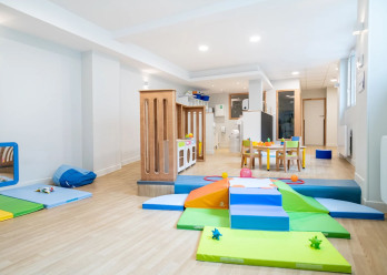 Bebes-Explorateurs-Paris-Caillou-4-Babilou