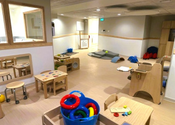 Coin lecture de la micro-crèche Babilou Villemomble Raincy