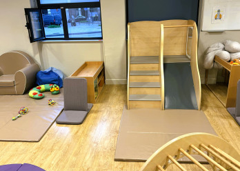 Pôle de jeu et de motricité au sein de la crèche Babilou Lyon Favre