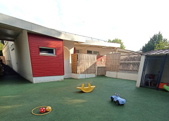 Jardin de la crèche Babilou Ormesson Wladimir d'Ormesson