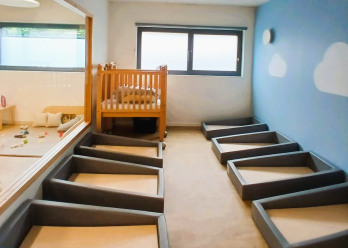 Dortoirs au sein de la crèche Babilou Nogent Sémard