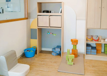 Coin de jeux d'imitation au sein de la crèche Babilou Nogent Sémard