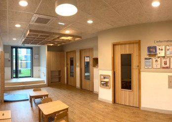 Hall d'accueil au sein de la Crèche Babilou Tassin Gaulle 2