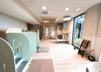 Intérieur de la Crèche Babilou Saint-Genis Laval Brignais avec nouvel aménagement