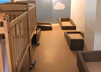 Dortoir au sein de la Micro-crèche Babilou Toulouse Denfert Rochereau