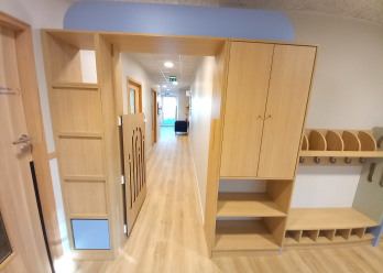 Couloir de la crèche Babilou Antibes Deuxième Avenue