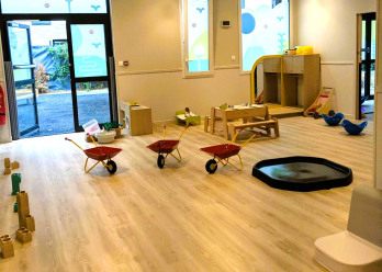 Différents jouets et jeux au sein de la Crèche Babilou Cergy La Constellation