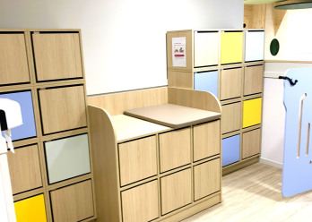 Casiers de rangement au sein de la Crèche Babilou Levallois Vergniaud 