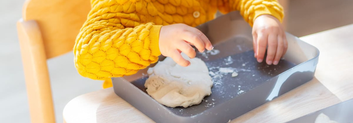 Activité pédagogique - pâte à modeler parfumée à la vanille-Babilou