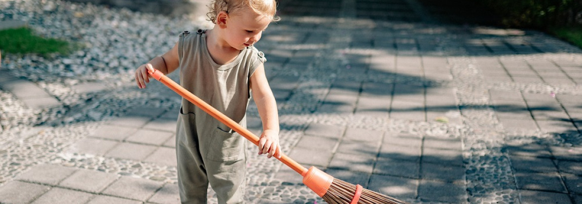 Pourquoi confier des tâches ménagères à son enfant ?