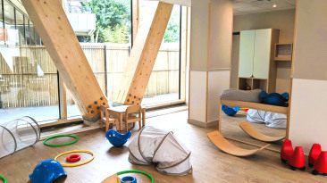 Espace de jeux au sein de la crèche Babilou Toulouse Lascrosses.