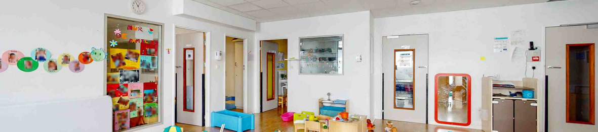 001 - Boulogne Aguessau différents pôles de jeux dans la crèche