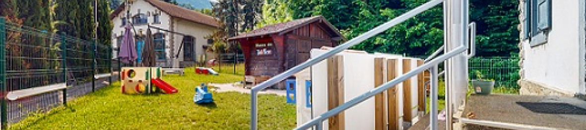 181 - Babilou Saint-Gervais Le Fayet entrée de la crèche