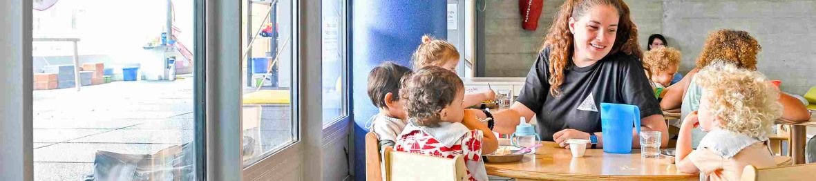 581 - Babilou Montpellier Nuage repas avec les enfants