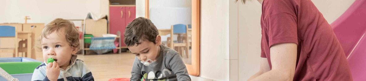 668 - Babilou Boulogne Gallieni 85 pôle construction avec enfants et professionnelle